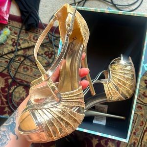 Pale gold glitter Quoid dance stiletto heels leopard metallic